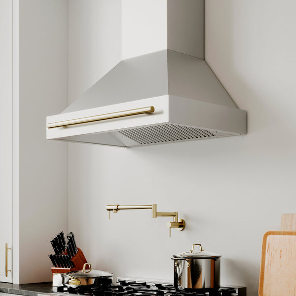 ZLINE Autograph Edition 36" Stainless Steel Range Hood with Stainless Steel Shell and Polished Gold Handle (8654STZ-36-G)