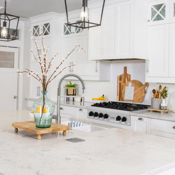 ZLINE Autograph Edition 36 in. Porcelain Rangetop with 6 Gas Burners in DuraSnow® Stainless Steel with Matte Black Accents (RTSZ-36-MB) lifestyle, in a luxury kitchen.