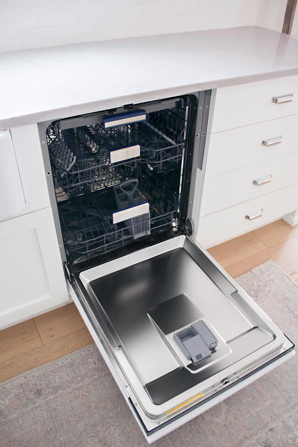 ZLINE 24 in. Tallac Series 3rd Rack Panel Ready Dishwasher with Stainless Steel Tub, 51dBa (DWV-24)
