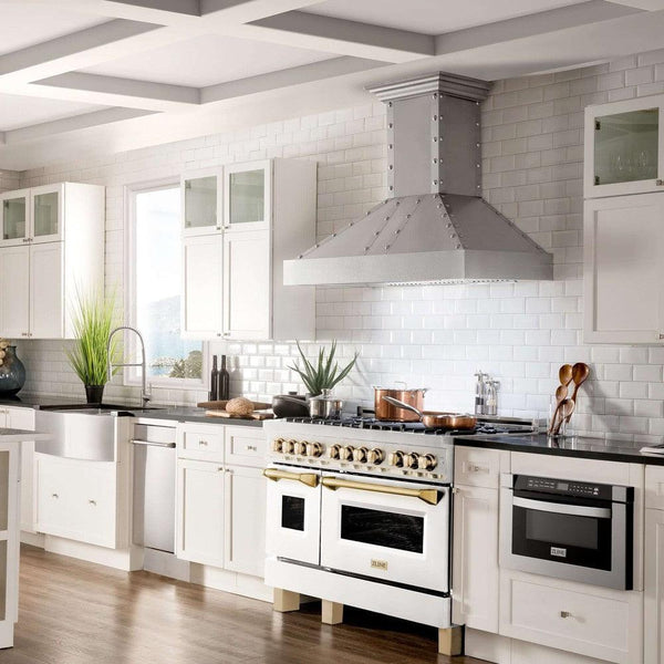 ZLINE Autograph Edition 48 in. Dual Fuel Range with White Matte Doors and Polished Gold Accents (RAZ-WM-48-G) in a white farmhouse-style kitchen.